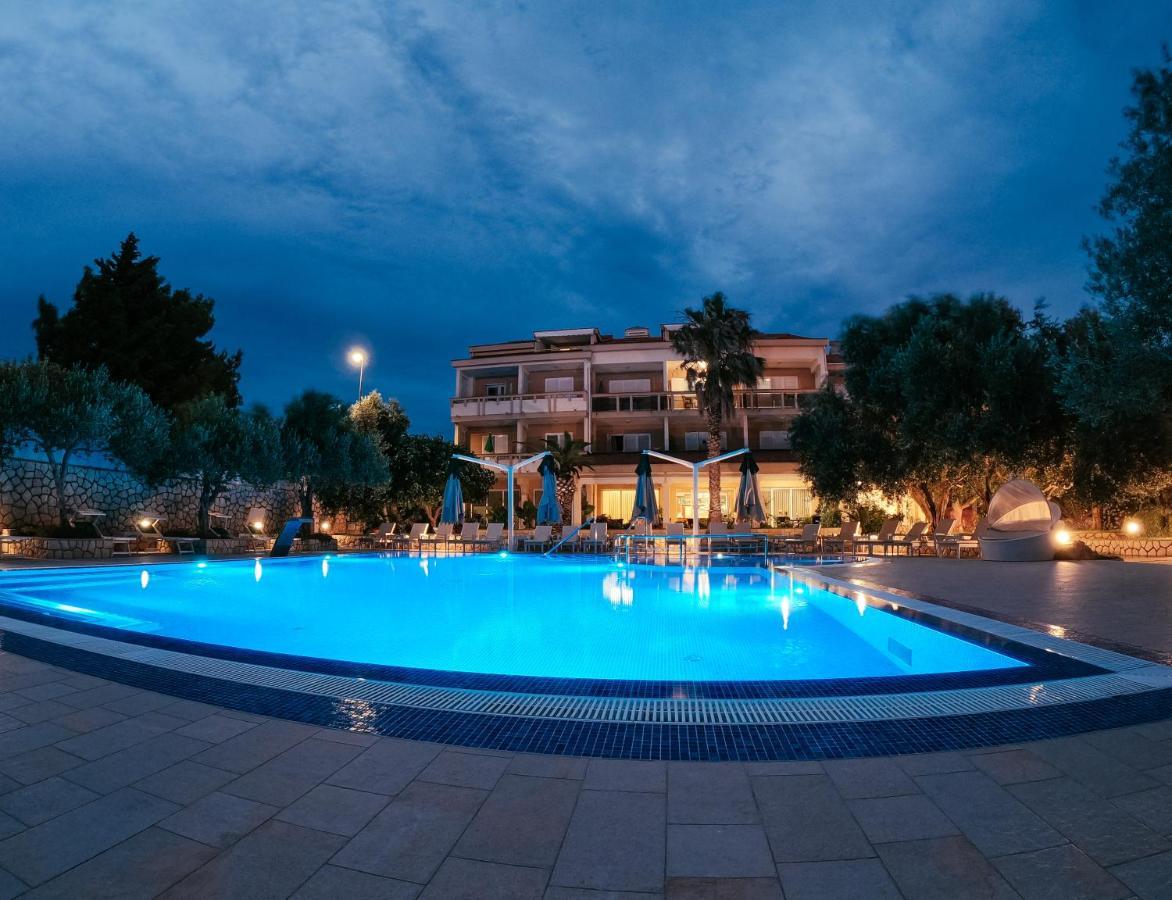 Trcol Aparthotel 4*