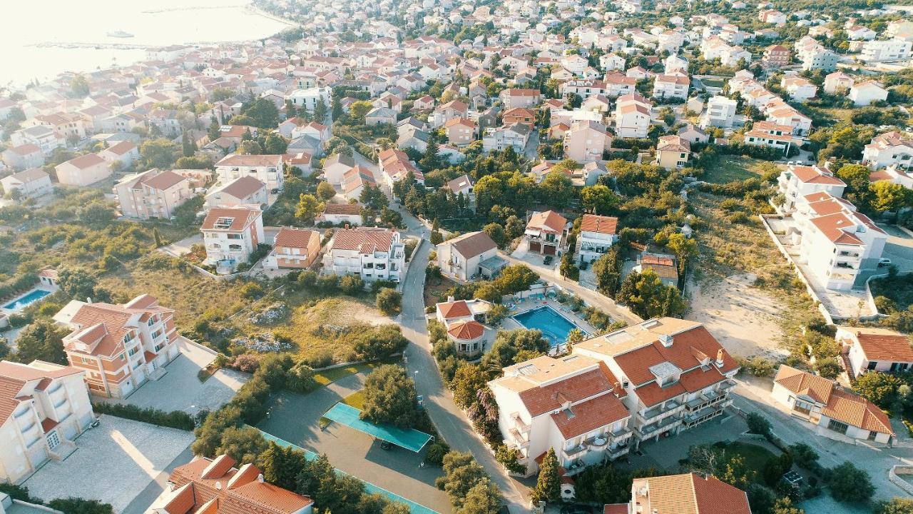 Aparthotel Trcol